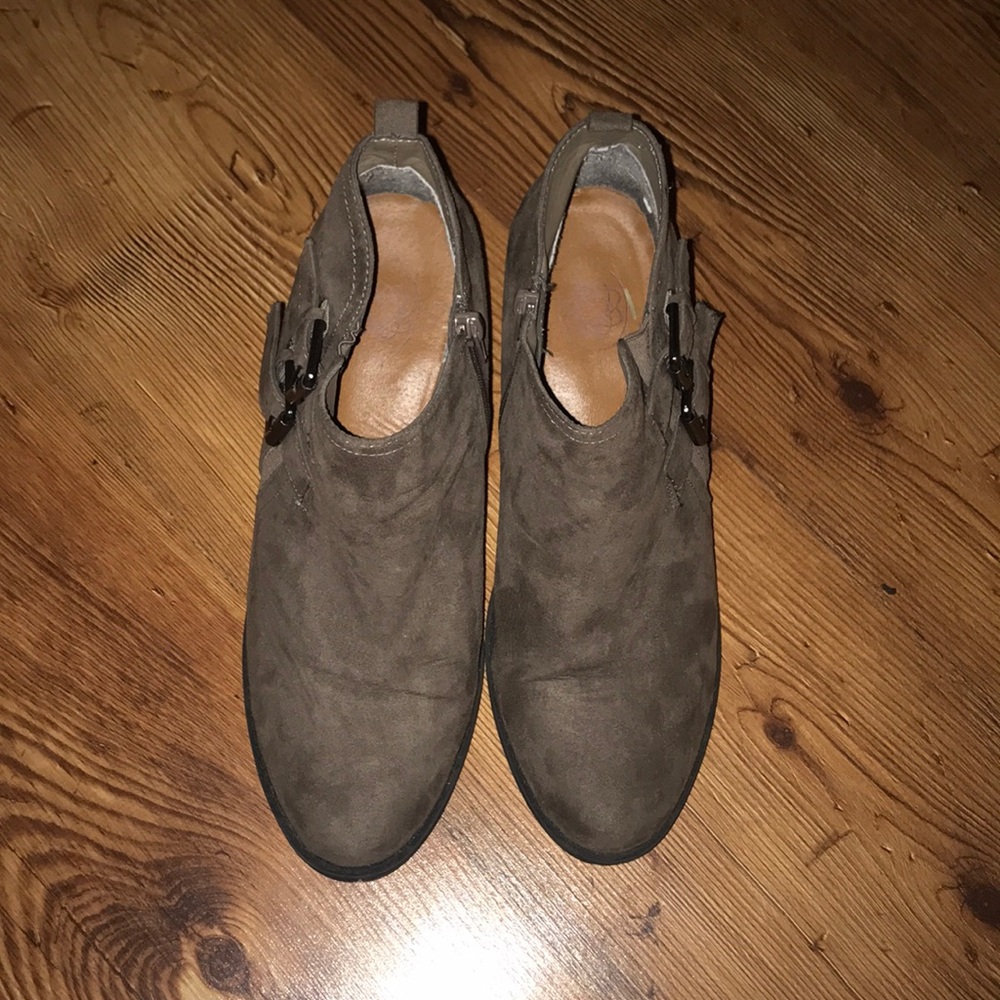 high heel booties